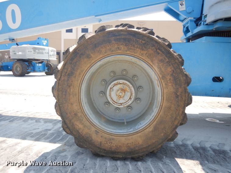 image for item KU9400 2006 Genie S80  boom lift