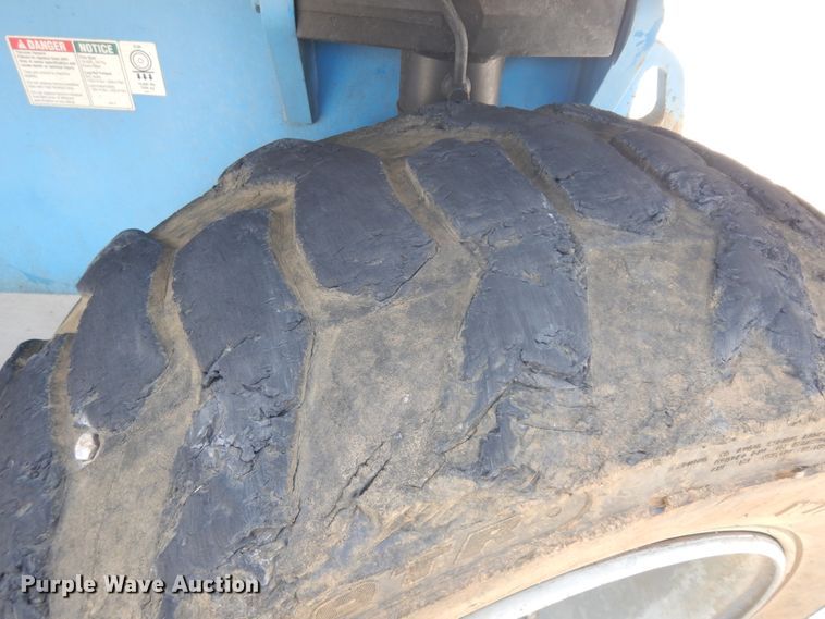 image for item KU9400 2006 Genie S80  boom lift