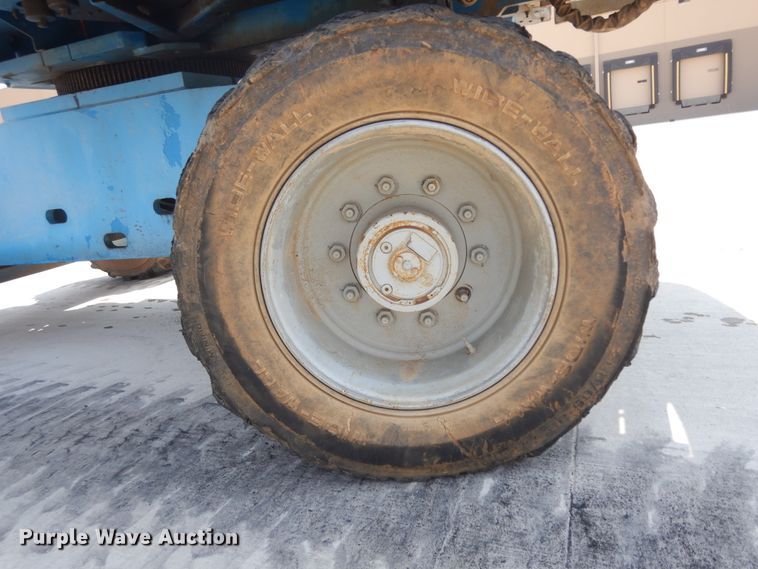 image for item KU9400 2006 Genie S80  boom lift