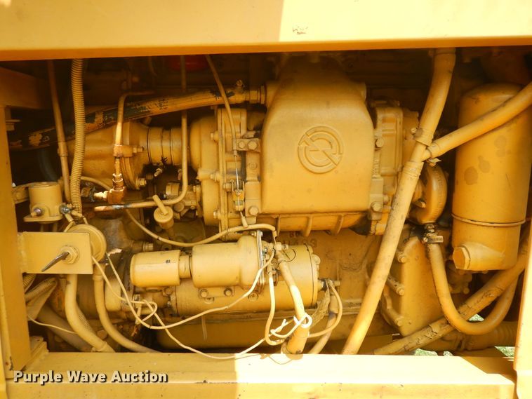 image for item KU9401 1981 Champion 720  rigid frame motor grader
