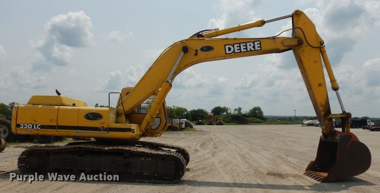 image for item KU9422 1997 John Deere 892E  excavator