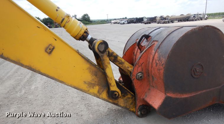 image for item KU9422 1997 John Deere 892E  excavator