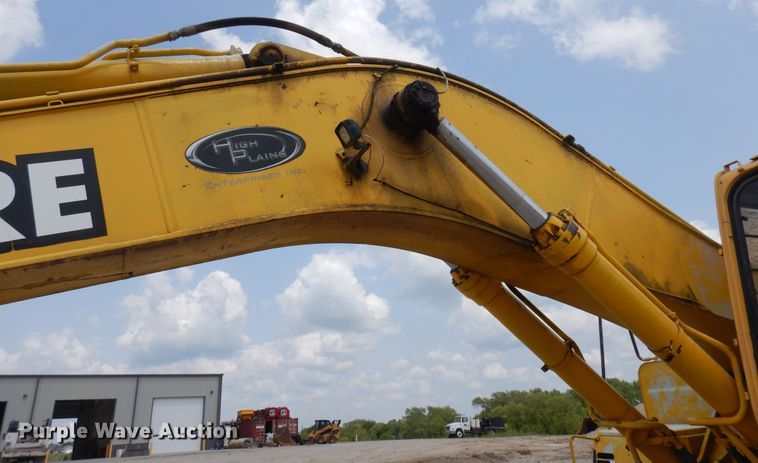 image for item KU9422 1997 John Deere 892E  excavator
