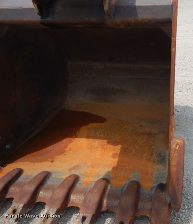 image for item KU9422 1997 John Deere 892E  excavator