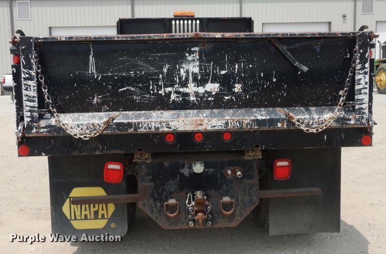 image for item KU9430 2006 International 4300  dump truck