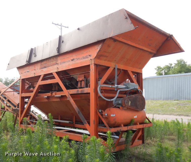 image for item KU9617 Ross  concrete plant