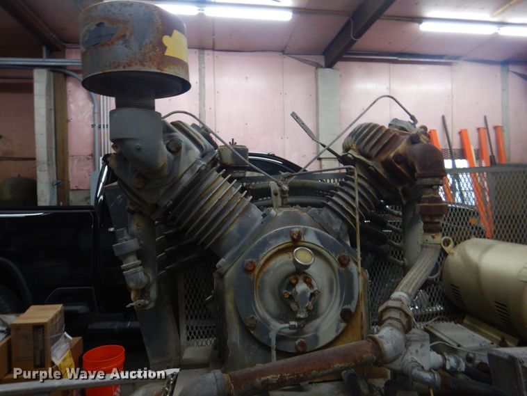 image for item KW9890 Gardner Denver  air compressor