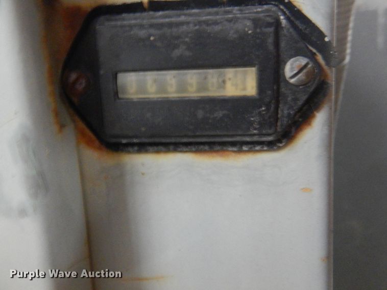 image for item KW9890 Gardner Denver  air compressor