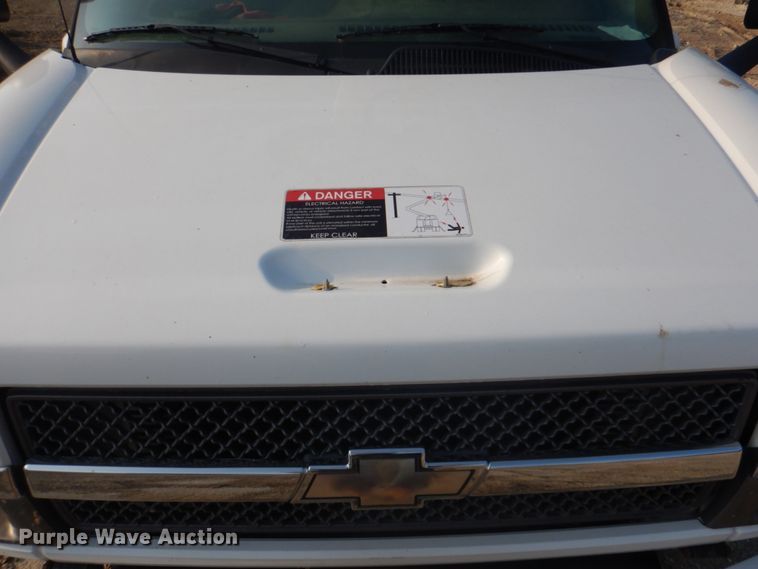 image for item KW9891 2009 Chevrolet C5500  bucket truck