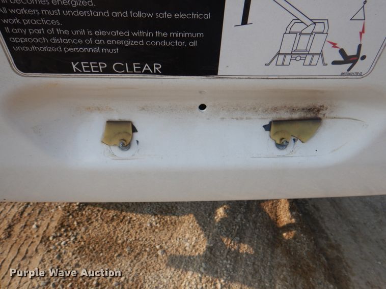 image for item KW9891 2009 Chevrolet C5500  bucket truck