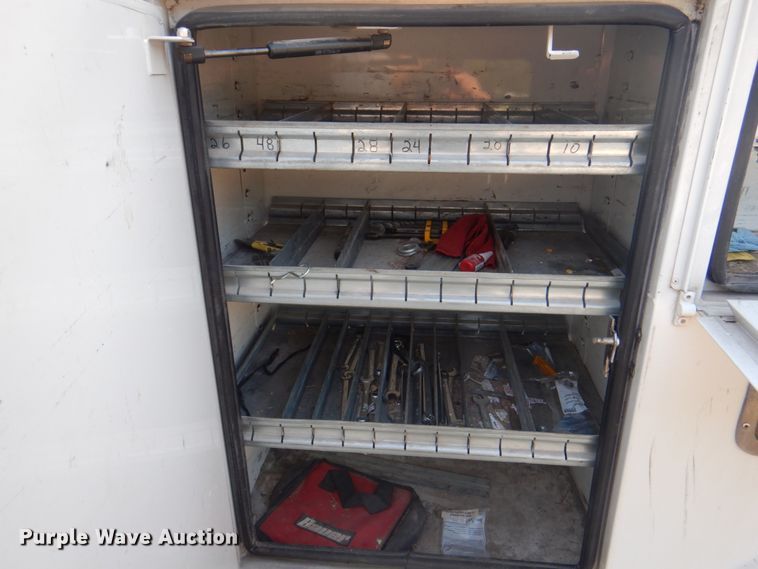 image for item KW9891 2009 Chevrolet C5500  bucket truck