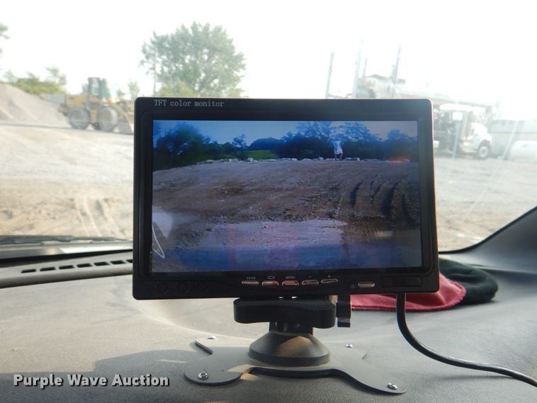 image for item KW9891 2009 Chevrolet C5500  bucket truck