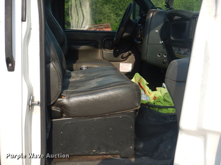 image for item KW9891 2009 Chevrolet C5500  bucket truck