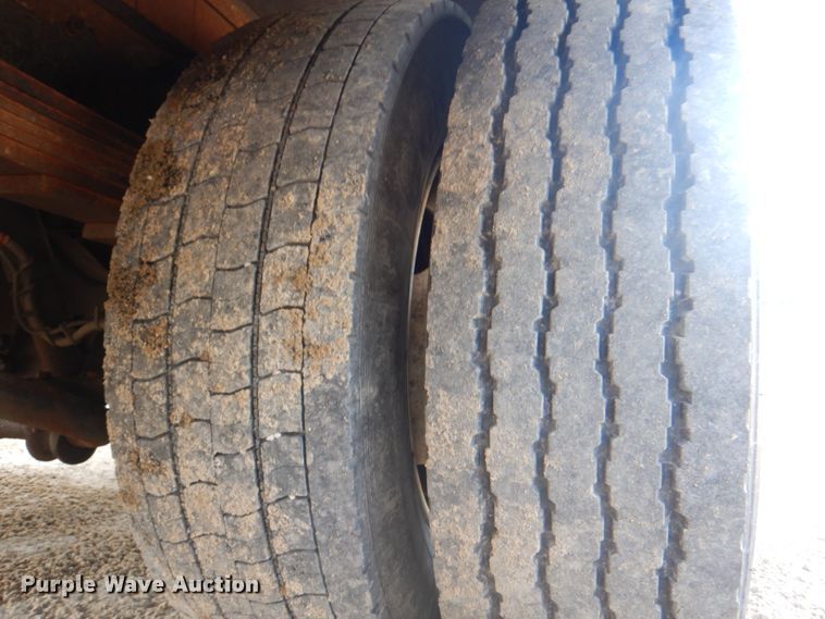 image for item KW9891 2009 Chevrolet C5500  bucket truck