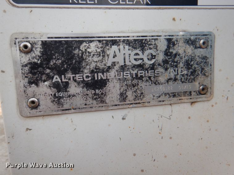 image for item KW9891 2009 Chevrolet C5500  bucket truck