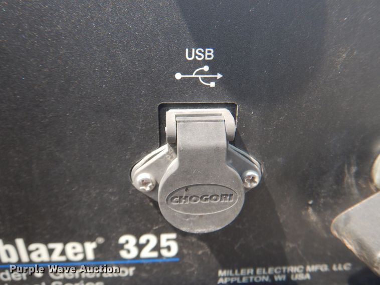 image for item KW9891 2009 Chevrolet C5500  bucket truck