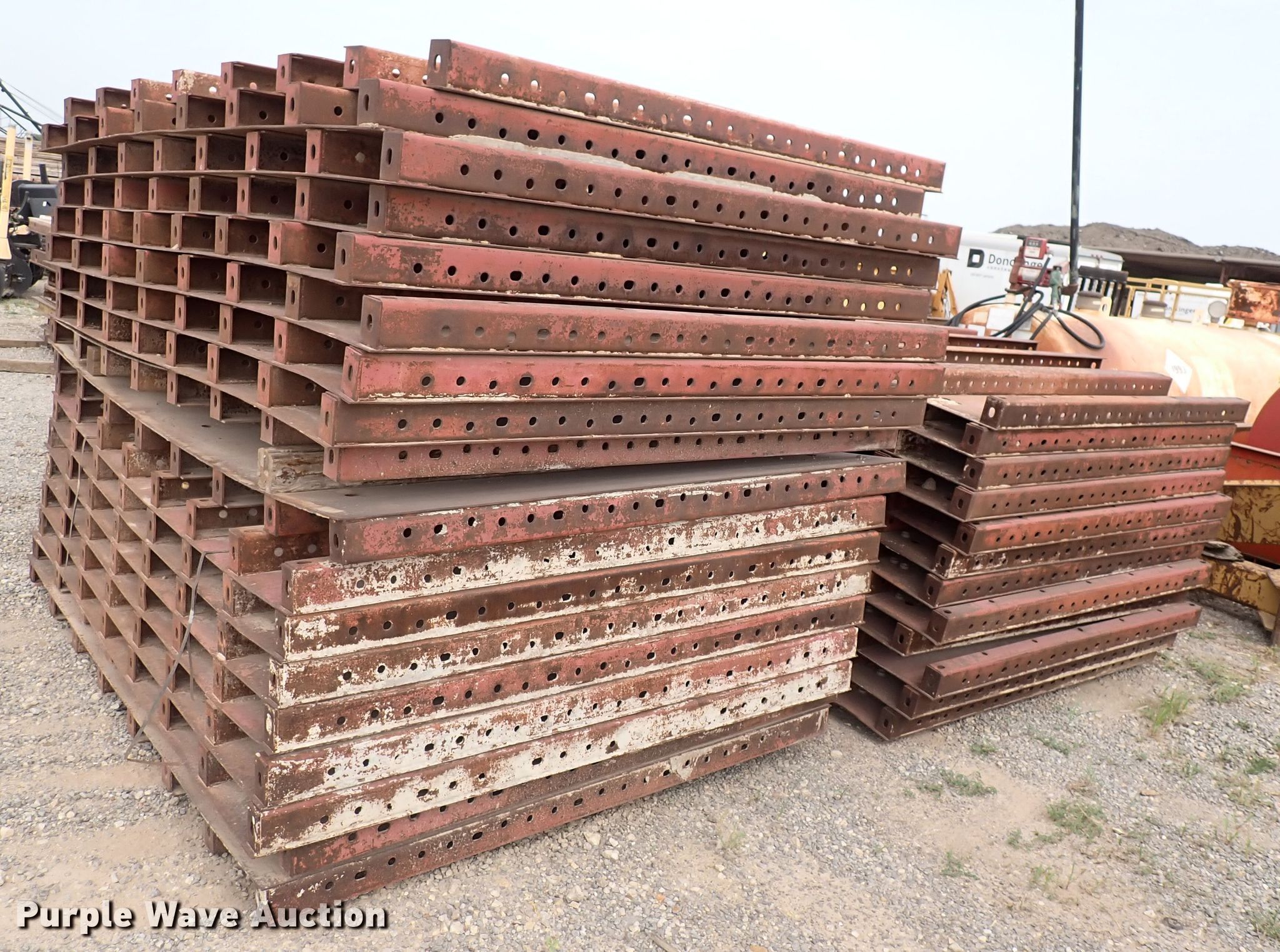 Radius concrete forms in Wichita, KS Item IJ9877 sold Purple Wave