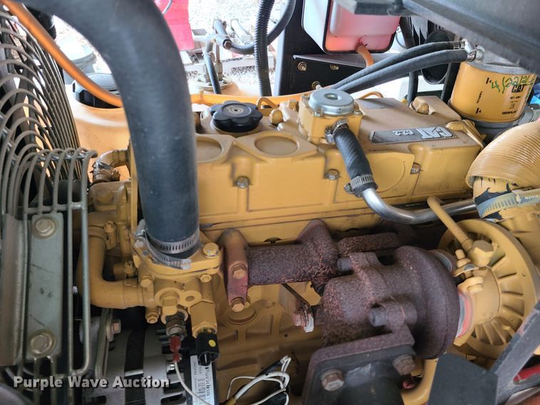 image for item DI6001 Sullair 185  air compressor