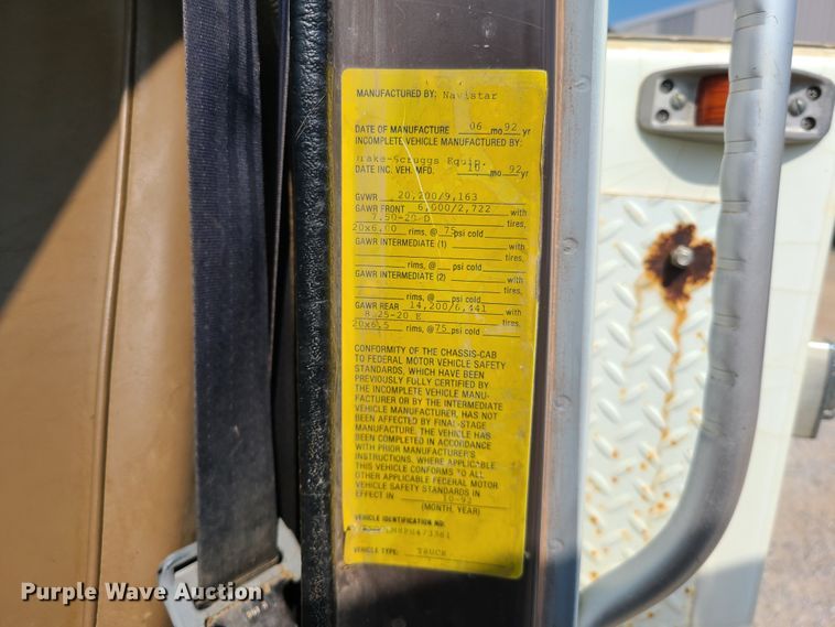 image for item DI6002 1993 International 4700  utility / service truck