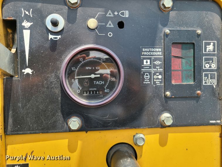 image for item DI6003 1997 Vermeer V5800  trencher