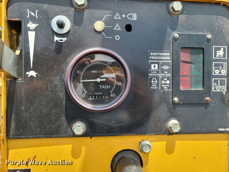 image for item DI6003 1997 Vermeer V5800  trencher