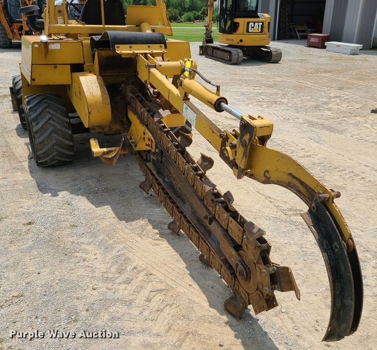 image for item DI6003 1997 Vermeer V5800  trencher