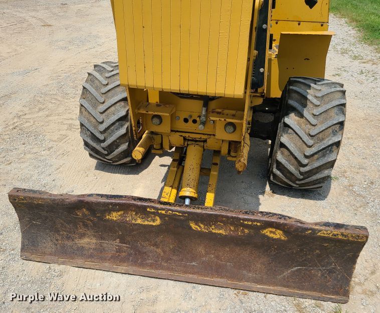 image for item DI6003 1997 Vermeer V5800  trencher