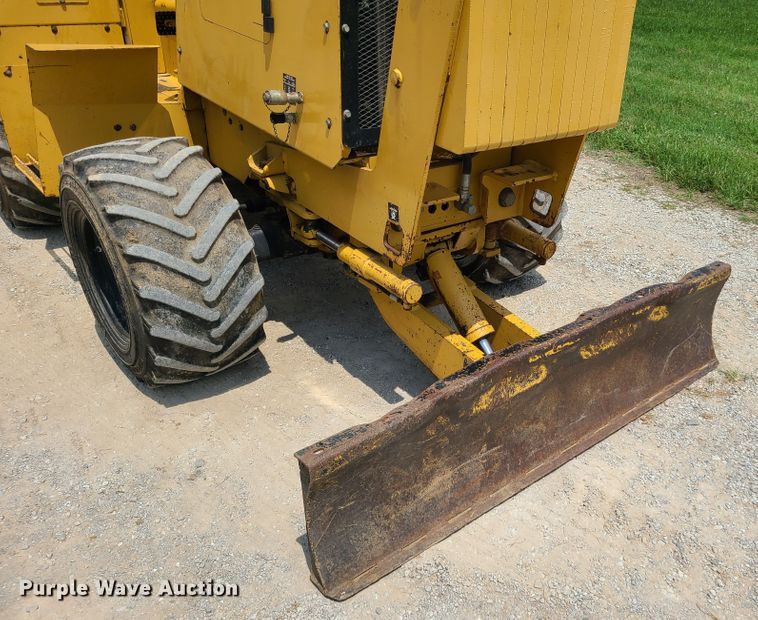 image for item DI6003 1997 Vermeer V5800  trencher