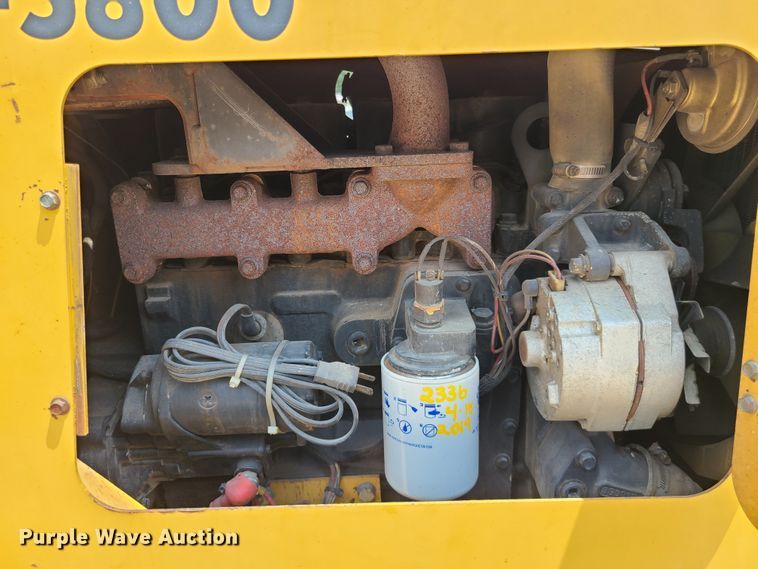 image for item DI6003 1997 Vermeer V5800  trencher