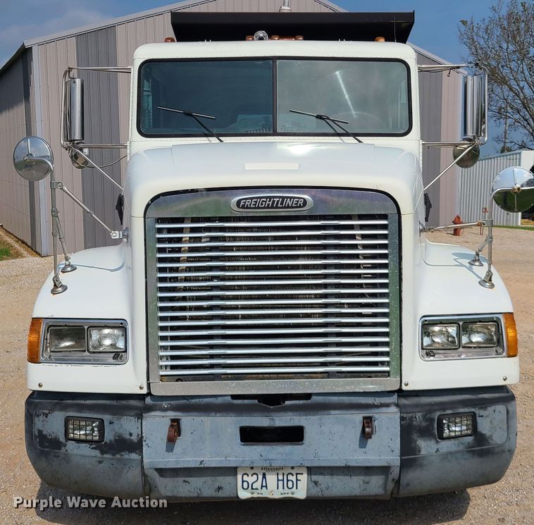 image for item DI6005 1999 Freightliner FLD112  dump truck