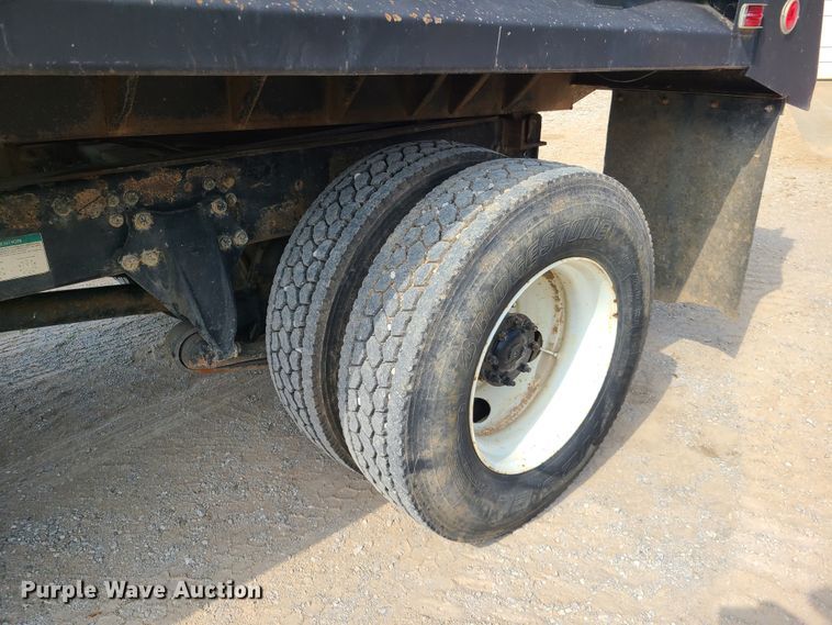 image for item DI6005 1999 Freightliner FLD112  dump truck