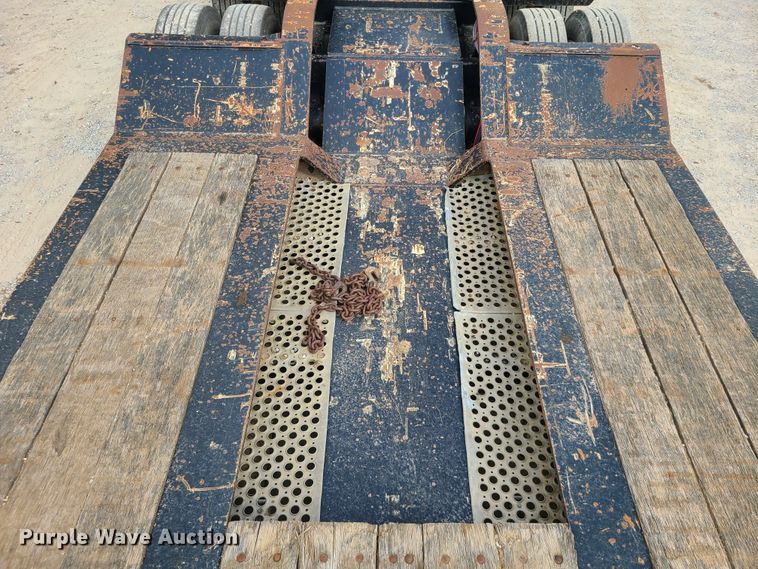 image for item DI6007 2009 Terex Load King 553SS  lowboy equipment trailer