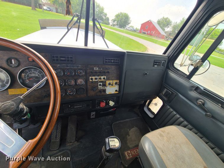 image for item DI6008 1994 Kenworth W900  dump truck