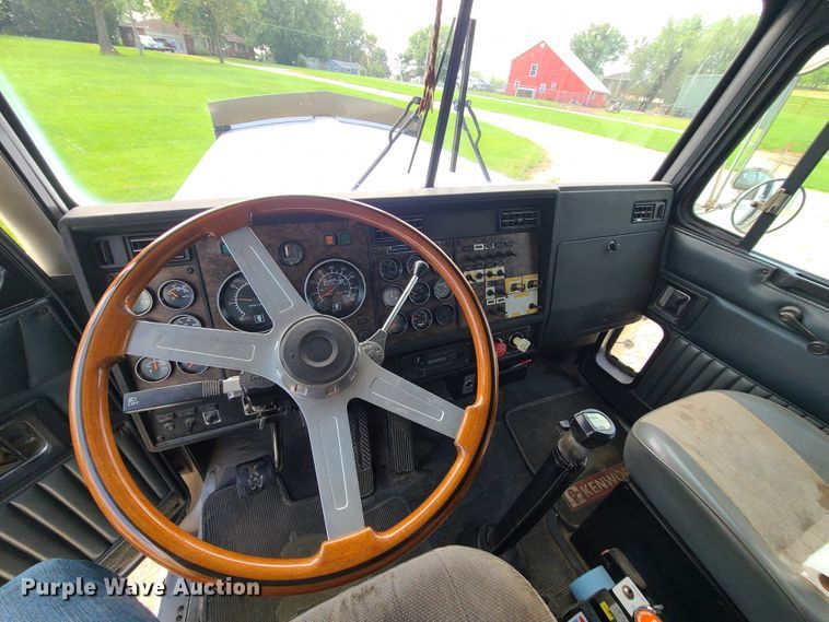 image for item DI6008 1994 Kenworth W900  dump truck