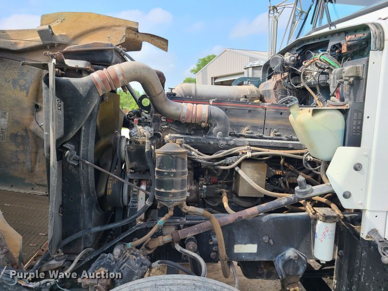 image for item DI6008 1994 Kenworth W900  dump truck