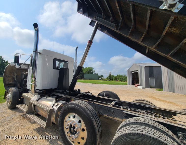 image for item DI6008 1994 Kenworth W900  dump truck