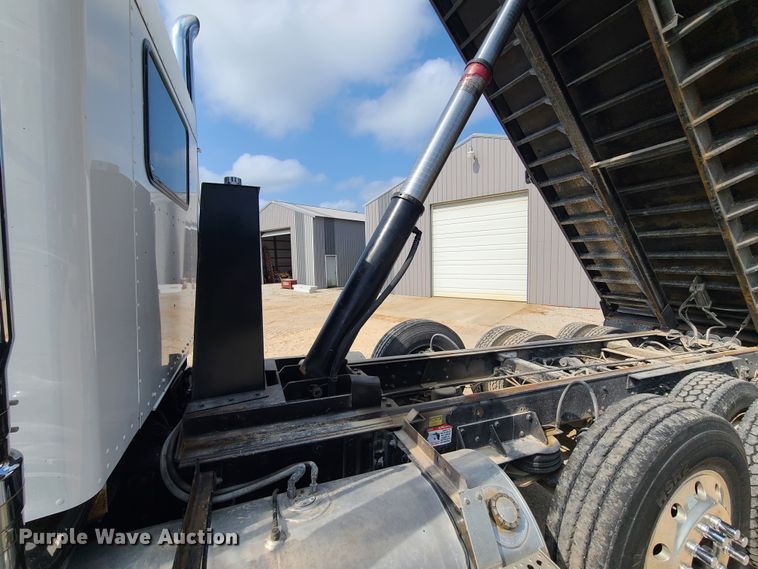 image for item DI6008 1994 Kenworth W900  dump truck