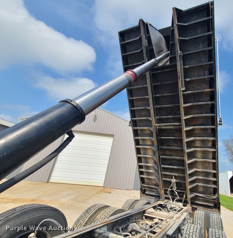 image for item DI6008 1994 Kenworth W900  dump truck