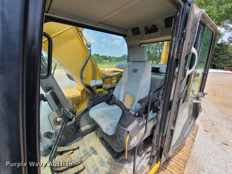 image for item DI6009 2011 Caterpillar 320DL  excavator