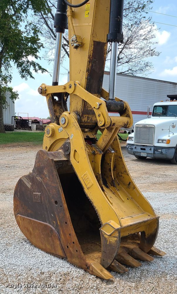 image for item DI6009 2011 Caterpillar 320DL  excavator