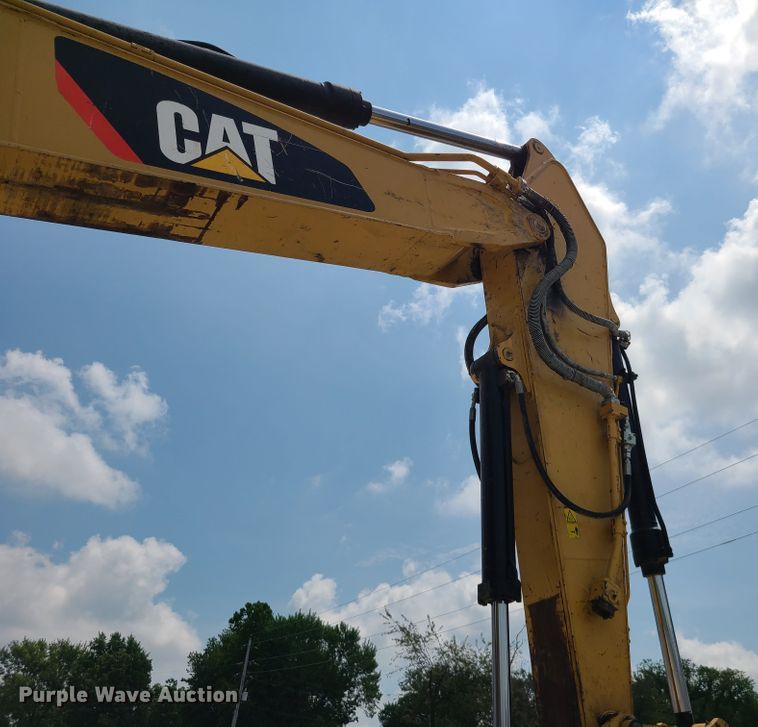 image for item DI6009 2011 Caterpillar 320DL  excavator