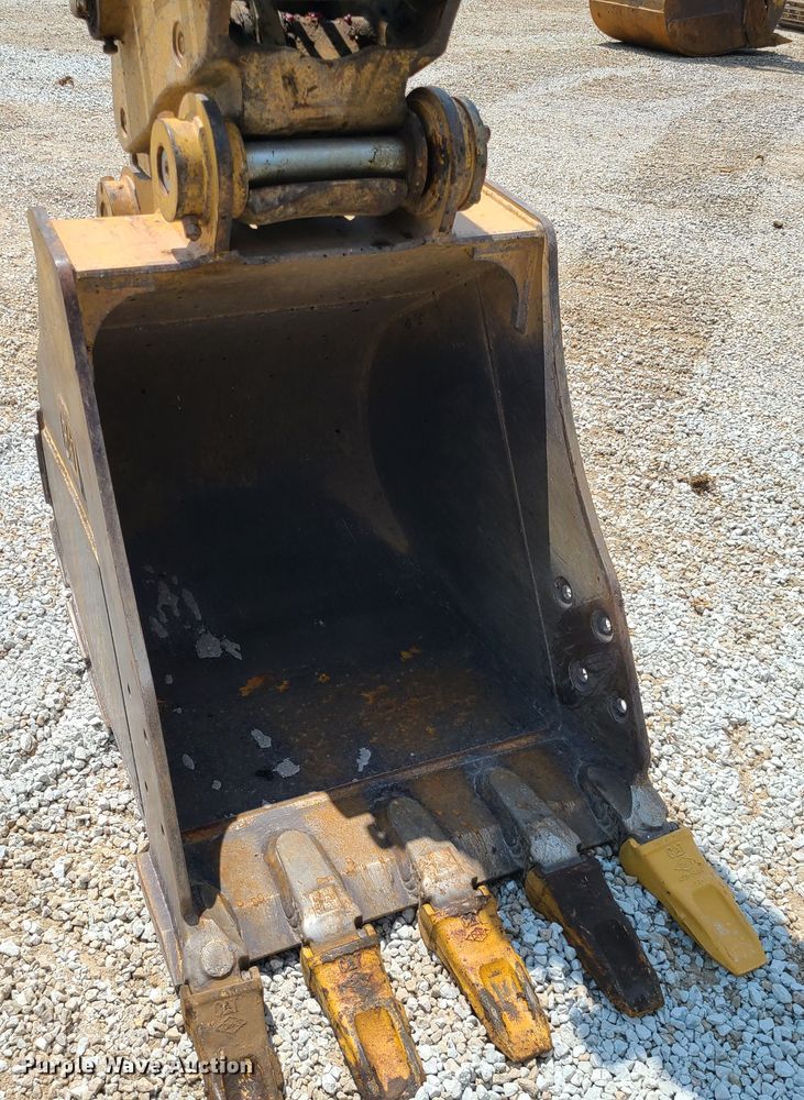 image for item DI6010 2005 Caterpillar 315CL  excavator