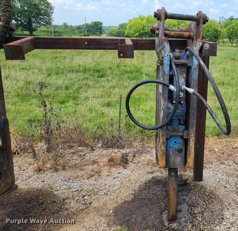 image for item DI6012 Okada  breaker