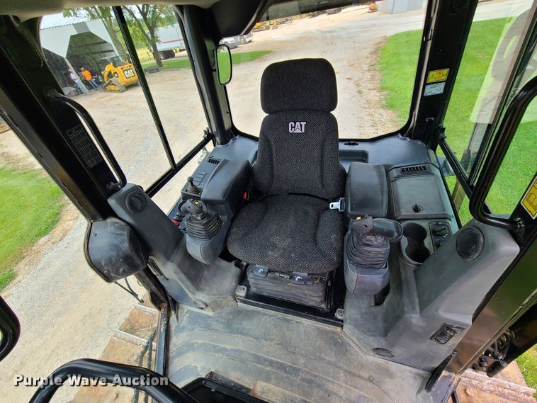 image for item DI6015 2015 Caterpillar D5K2 LGP  dozer