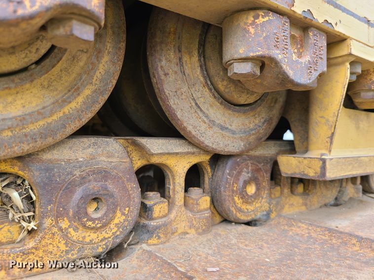 image for item DI6015 2015 Caterpillar D5K2 LGP  dozer