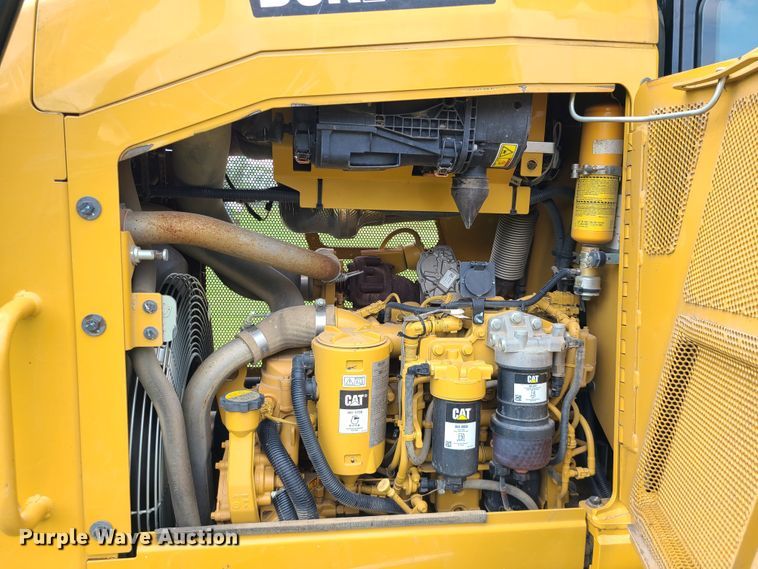 image for item DI6015 2015 Caterpillar D5K2 LGP  dozer