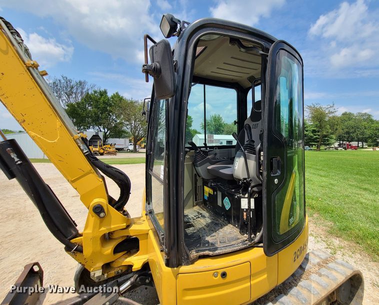 image for item DI6016 2011 Caterpillar 305.5D CR  mini excavator
