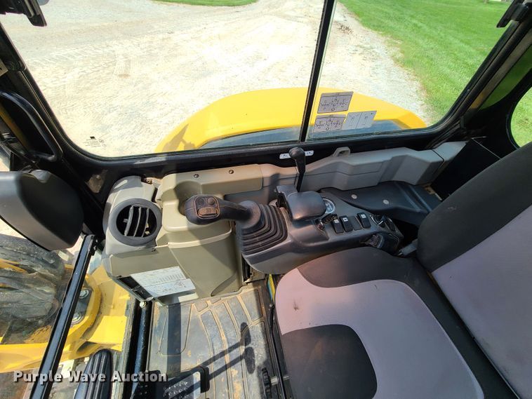 image for item DI6016 2011 Caterpillar 305.5D CR  mini excavator