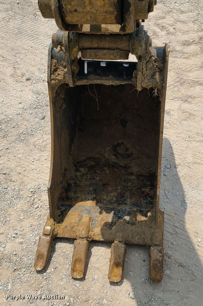 image for item DI6016 2011 Caterpillar 305.5D CR  mini excavator