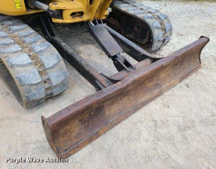 image for item DI6016 2011 Caterpillar 305.5D CR  mini excavator